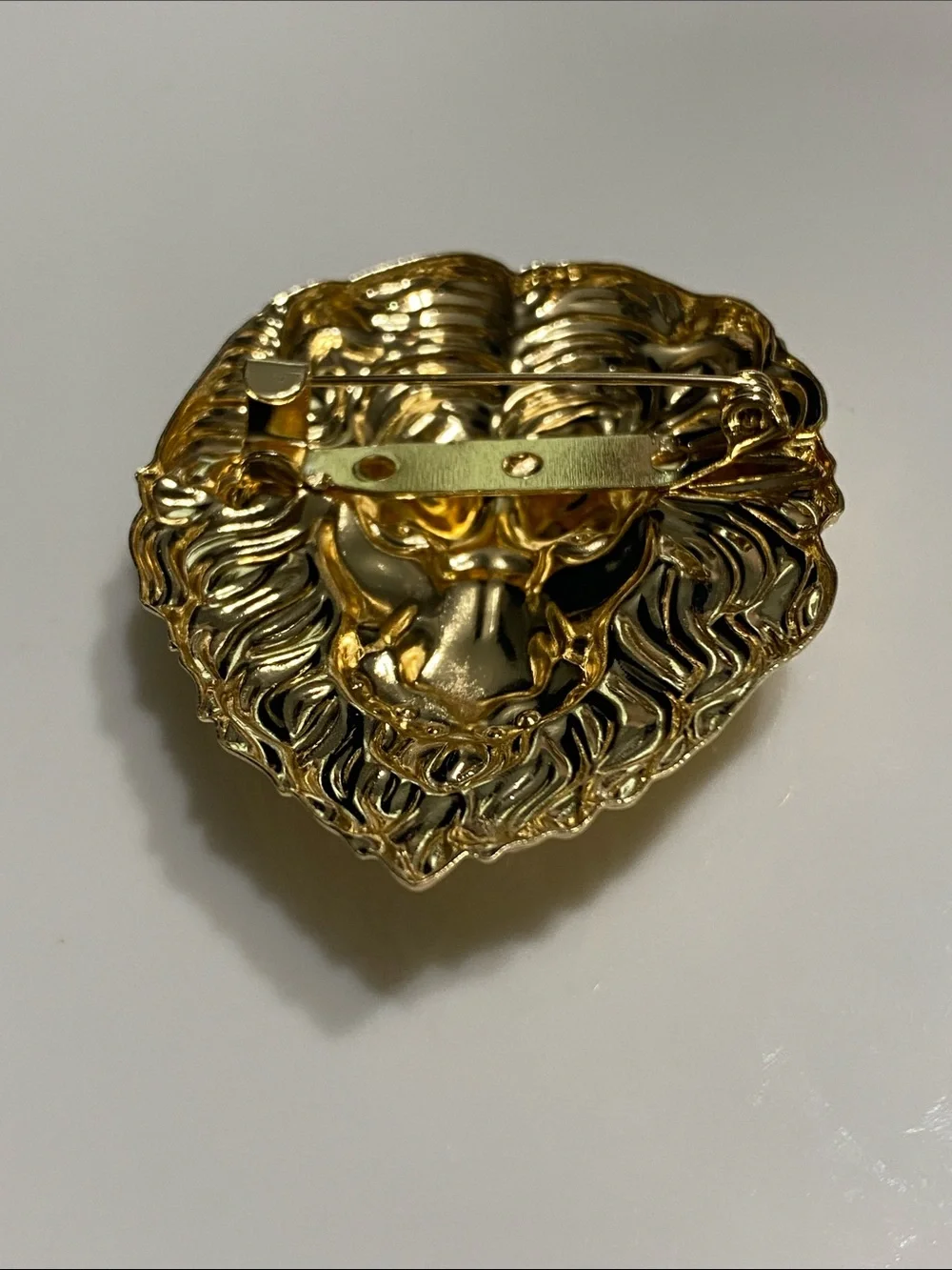 Gold Lion Head Brooch Pin
